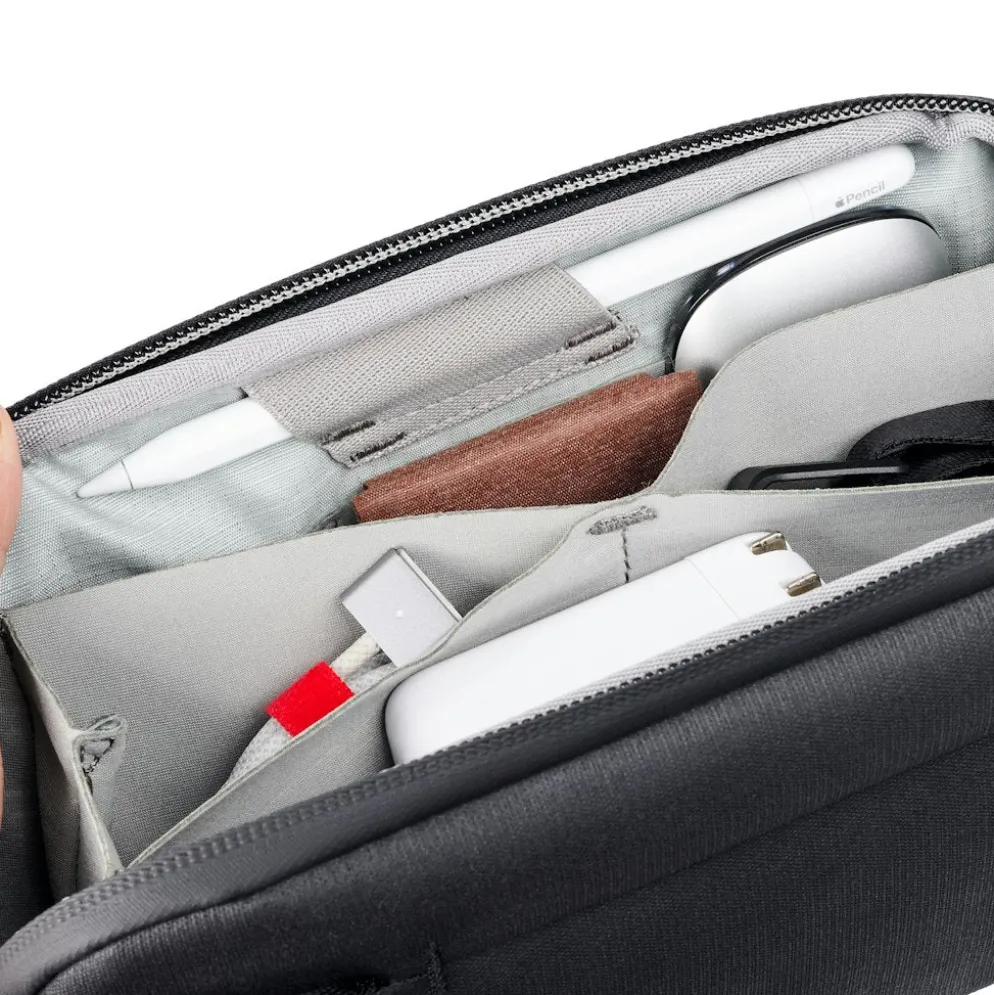Tech Pouch