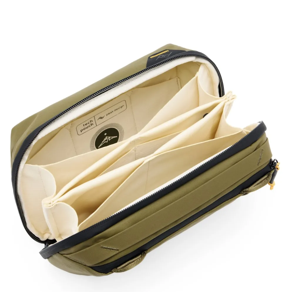 Tech Pouch