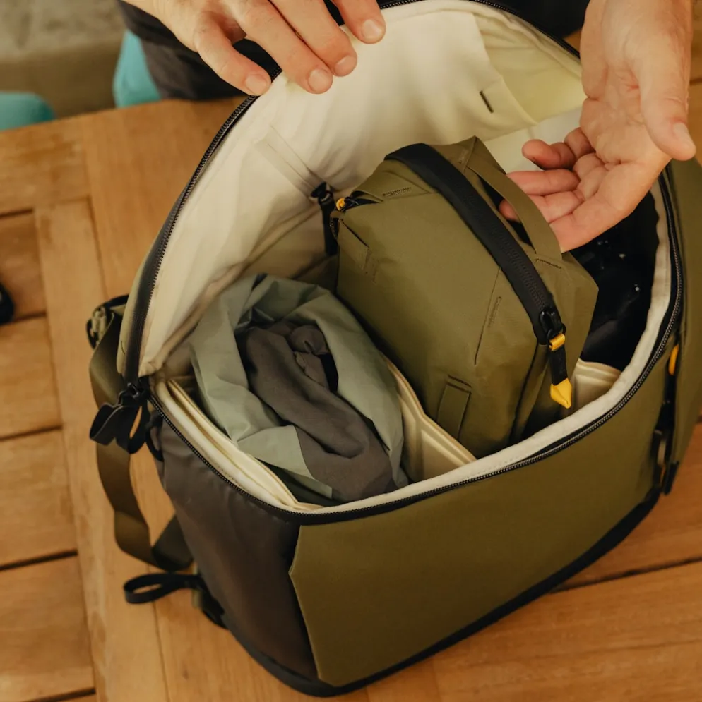 Tech Pouch